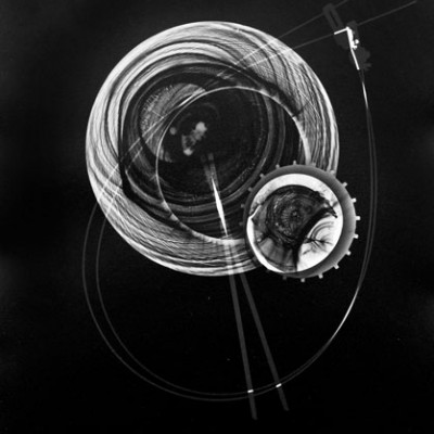 Lichtspiel 3, 2014 / photogram on silver gelatin paper / ca. 18 x 24 cm